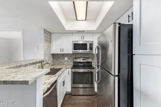 3601 W TIERRA BUENA Lane 271, Phoenix, AZ 85053