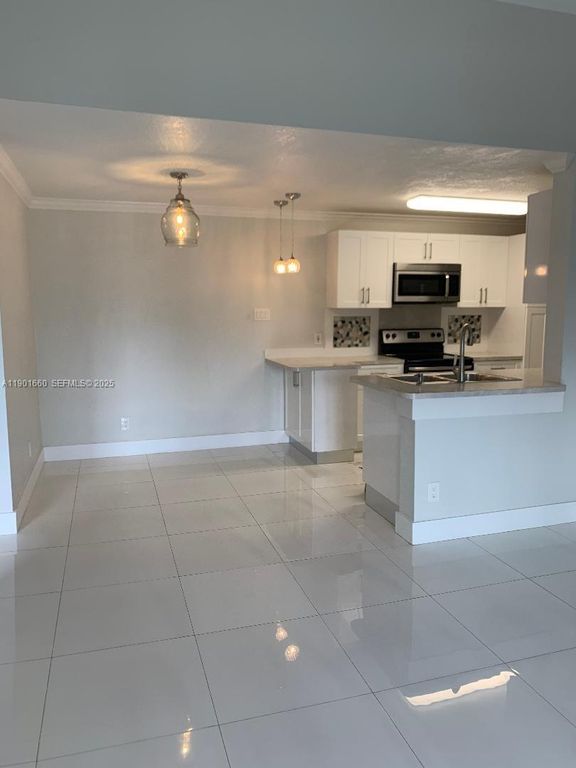 10370 SW 150th Court 9202, Miami, FL 33196