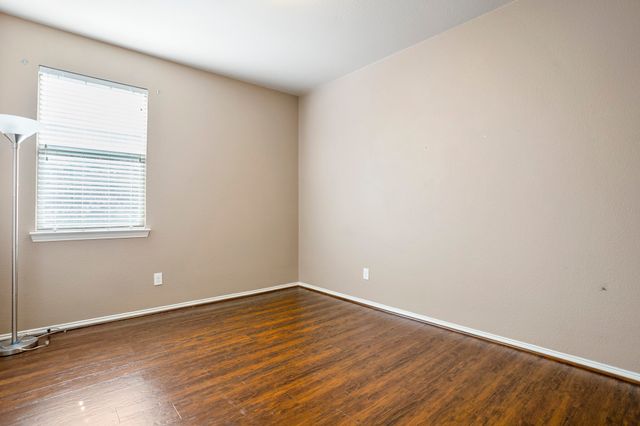 2725 Twinflower Drive, Fort Worth, TX 76244