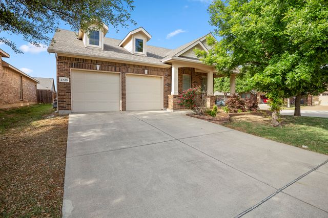 2725 Twinflower Drive, Fort Worth, TX 76244