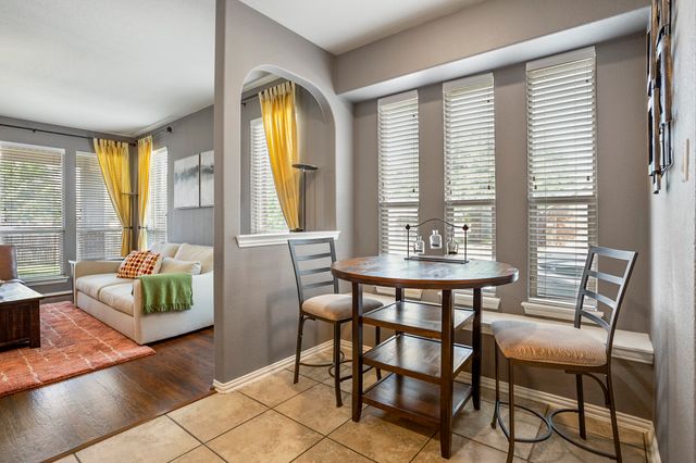 2725 Twinflower Drive, Fort Worth, TX 76244