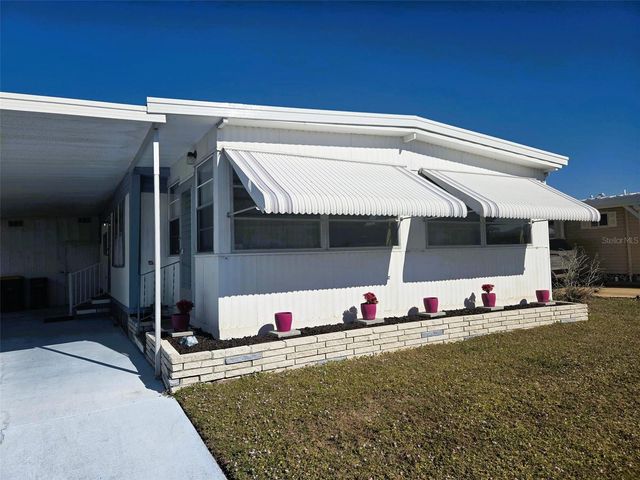 3313 OVERCUP OAK TERRACE, Sarasota, FL 34237