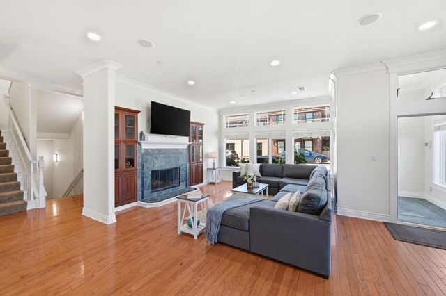 1207 Danmann Avenue, Pacifica, CA 94044