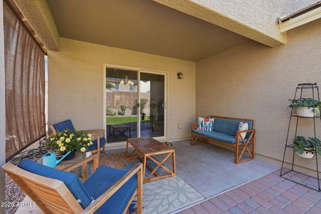 18374 W SURPRISE FARMS Loop N, Surprise, AZ 85388