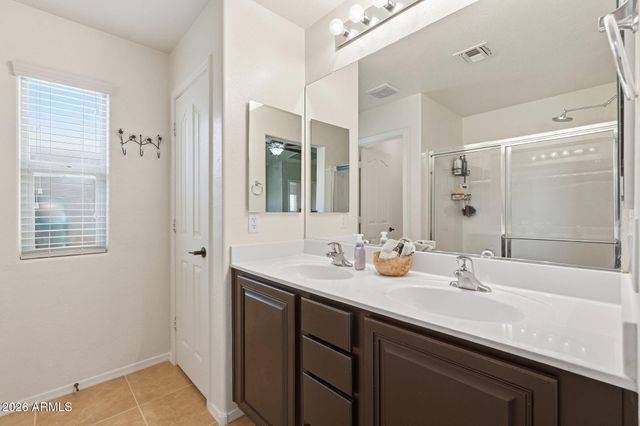 18374 W SURPRISE FARMS Loop N, Surprise, AZ 85388