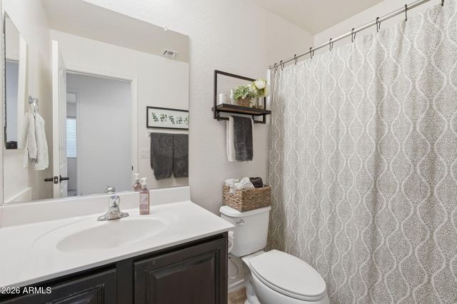 18374 W SURPRISE FARMS Loop N, Surprise, AZ 85388