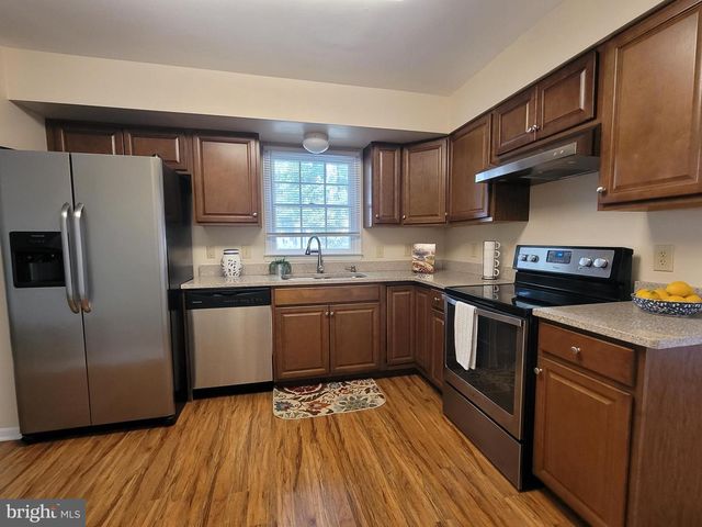 200 MILL RACE DR, Winchester, VA 22602