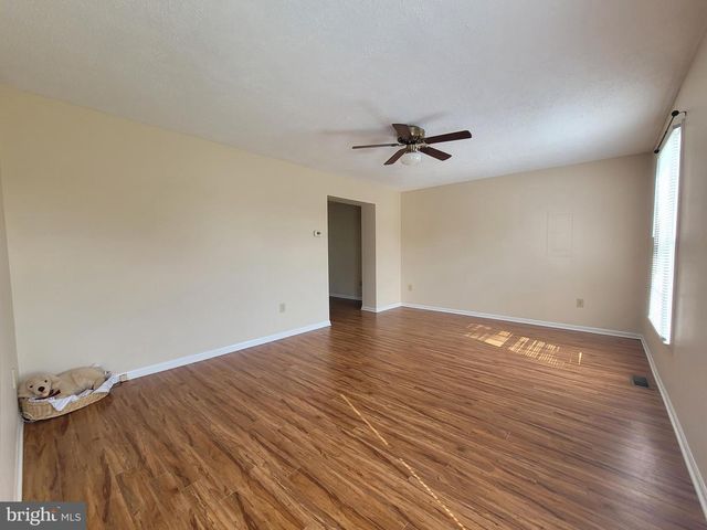 200 MILL RACE DR, Winchester, VA 22602