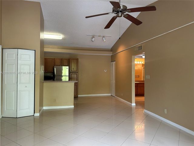 731 Lyons Rd 16203, Coconut Creek, FL 33063