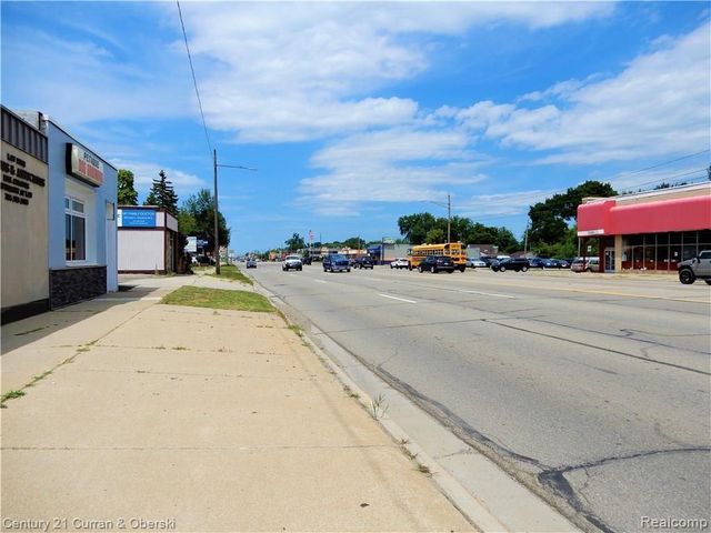 12148 DIX TOLEDO Road, Southgate, MI 48195