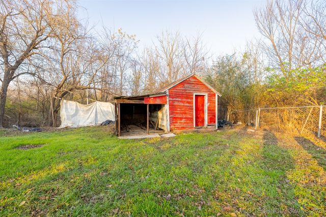 1027 E 56th Street North, Tulsa, OK 74126