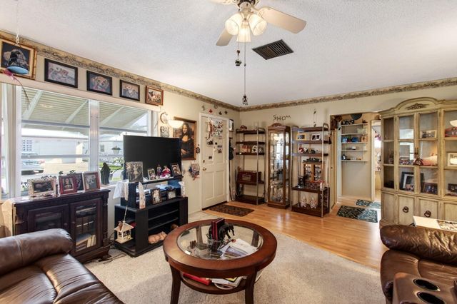 7108 NW 75th Street, Tamarac, FL 33321