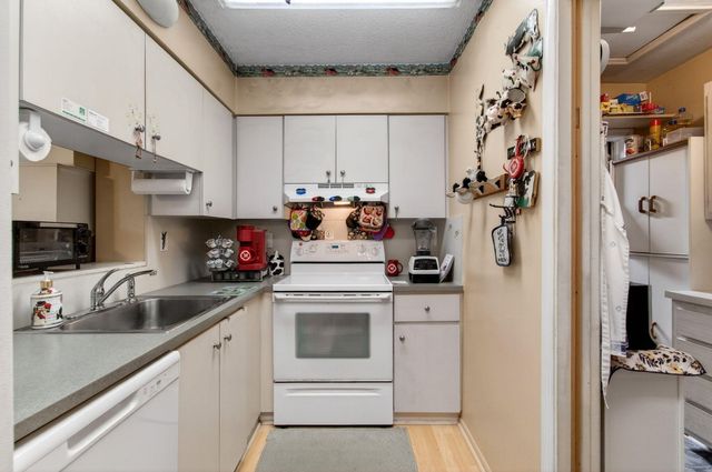 7108 NW 75th Street, Tamarac, FL 33321