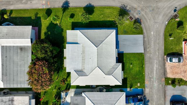 7108 NW 75th Street, Tamarac, FL 33321