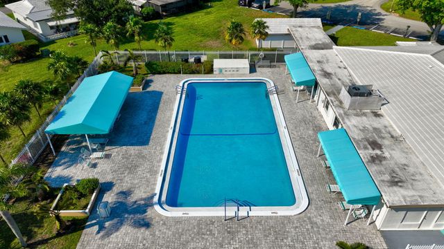 7108 NW 75th Street, Tamarac, FL 33321