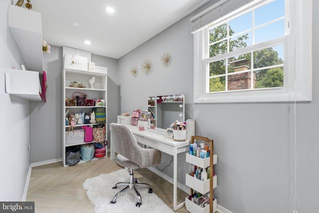 9521 PAMPLONA RD, Columbia, MD 21045