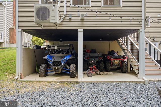 9521 PAMPLONA RD, Columbia, MD 21045