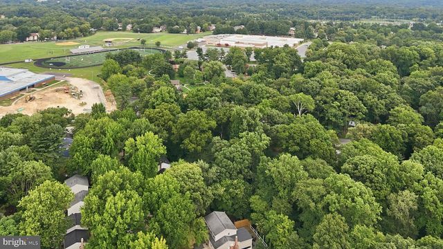 9521 PAMPLONA RD, Columbia, MD 21045