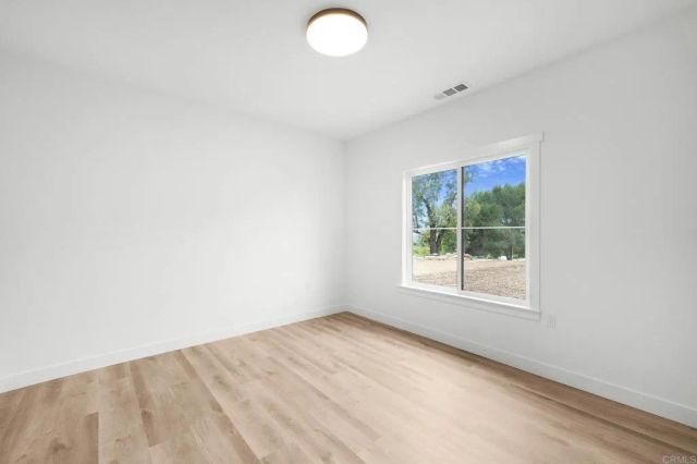 1547 Dickey Street, Fallbrook, CA 92028