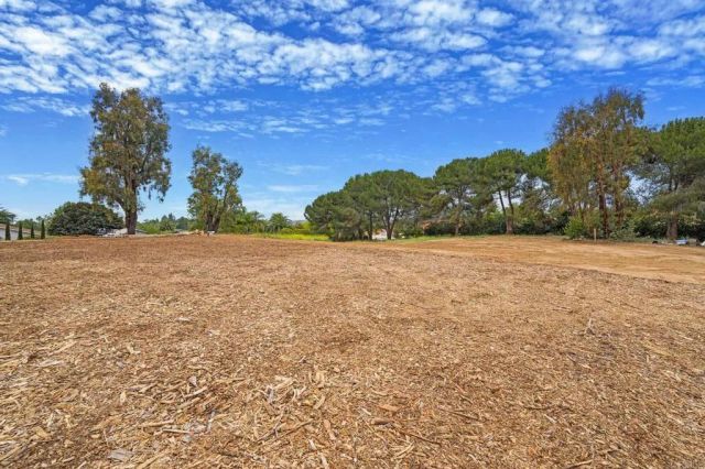 1547 Dickey Street, Fallbrook, CA 92028