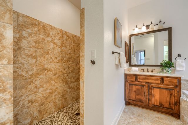 18256 Brighton Green, Dallas, TX 75252