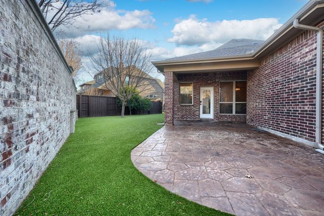 18256 Brighton Green, Dallas, TX 75252