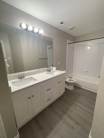 611 Oriole Boulevard 2301, Duncanville, TX 75116