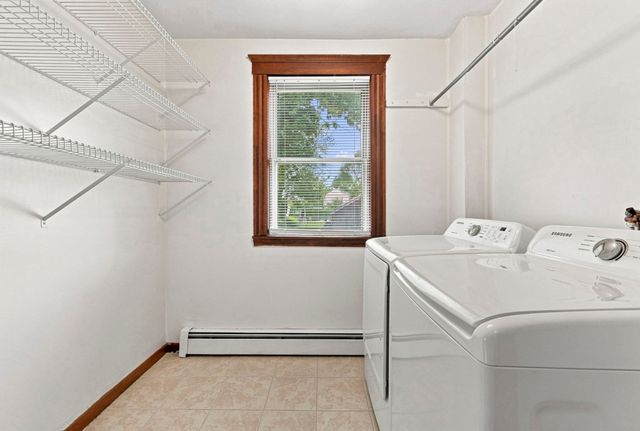 84 Margin St 1, Peabody, MA 01960