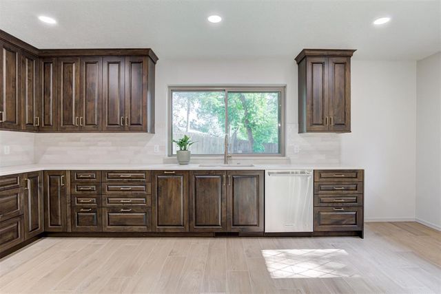 1609 Chestnut Lane, Norman, OK 73072
