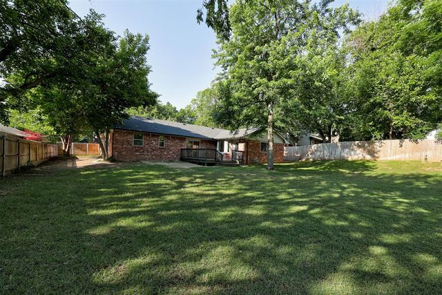 1609 Chestnut Lane, Norman, OK 73072