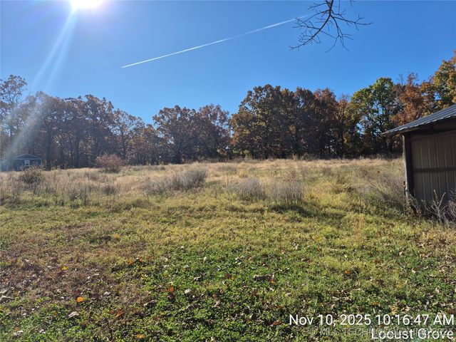 1544 E 565 Road, Locust Grove, OK 74352