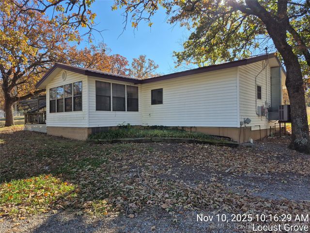 1544 E 565 Road, Locust Grove, OK 74352