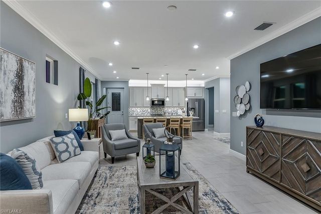 6474 Good Life ST, Fort Myers, FL 33966