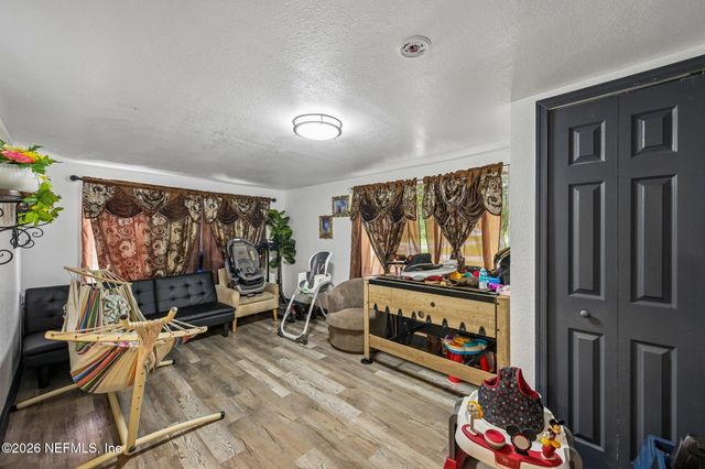 5356 KEYSTONE Drive N, Jacksonville, FL 32207