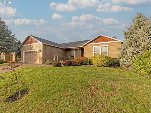 1020 E 4TH St, Yamhill, OR 97148