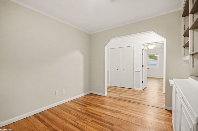 22801 Violet Street, St Clair Shores, MI 48082