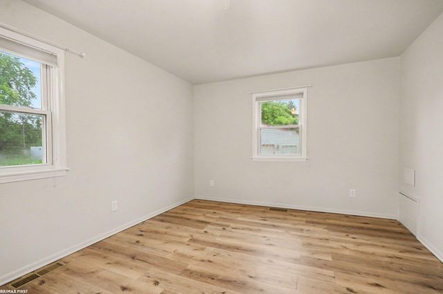 22801 Violet Street, St Clair Shores, MI 48082