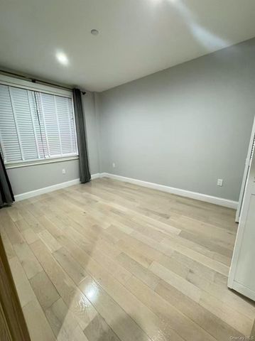 31-12 38TH Avenue UNIT 3, Long Island City, NY 11101