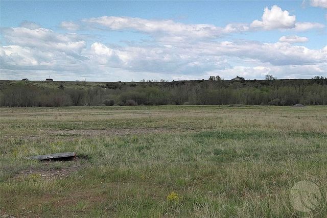 302 S Railway, Roberts, MT 59070