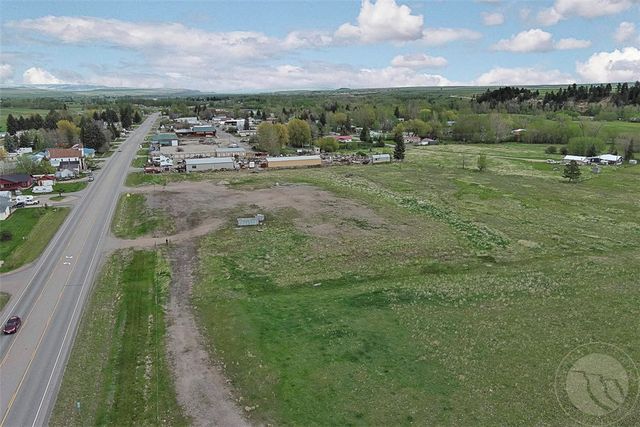 302 S Railway, Roberts, MT 59070