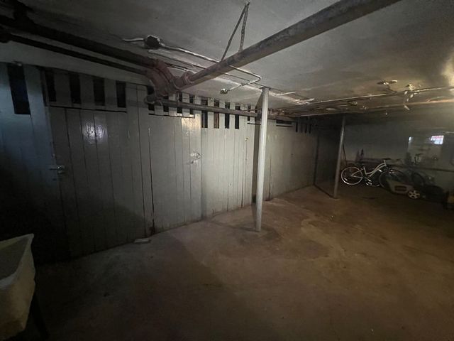 2957 N Cicero Avenue, Chicago, IL 60641