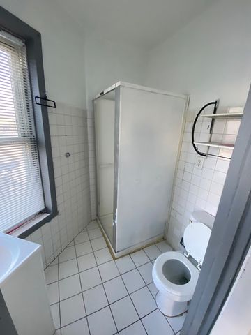 2957 N Cicero Avenue, Chicago, IL 60641