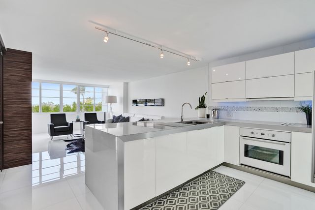 1670 Lincoln Court 3b, Miami Beach, FL 33139