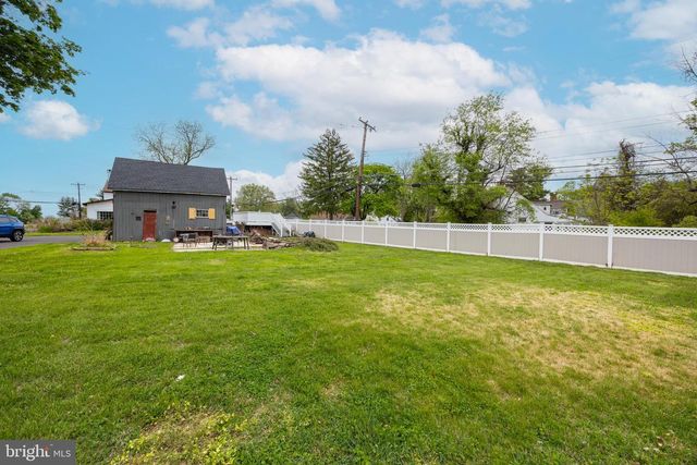 664 OLD LINCOLN HWY, Langhorne, PA 19047