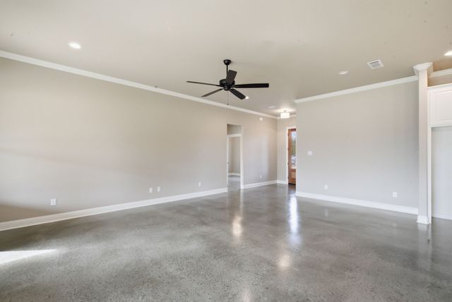 125 Graystone Drive, Weatherford, TX 76087
