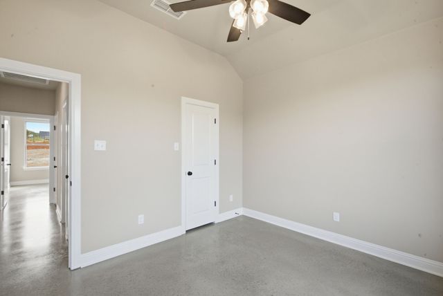 125 Graystone Drive, Weatherford, TX 76087