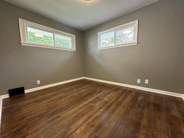 5832 N 71st STREET, Milwaukee, WI 53218