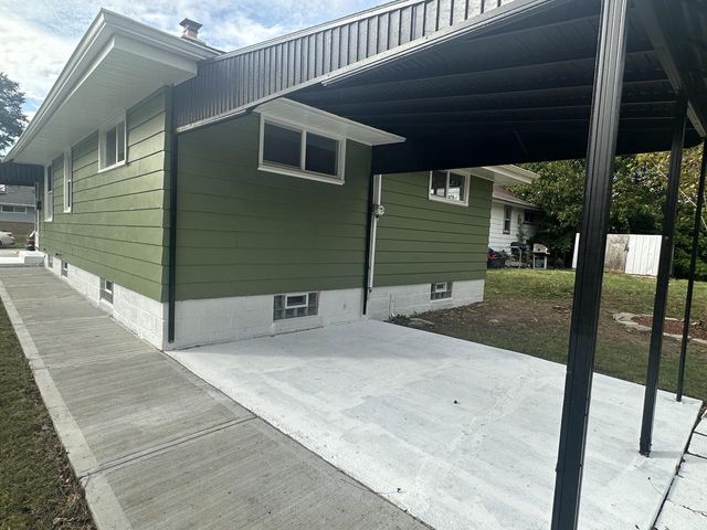 5832 N 71st STREET, Milwaukee, WI 53218