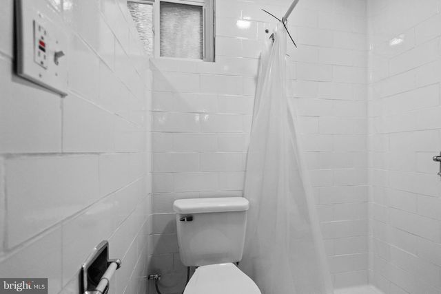 6809 LINDEN AVE, Baltimore, MD 21206