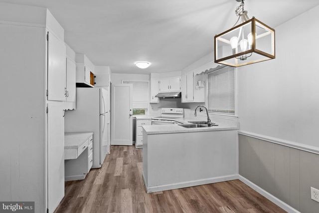 6809 LINDEN AVE, Baltimore, MD 21206